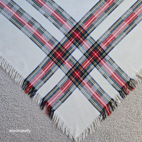 Large Woven Wool Triangle Scarf Shawl Plaid Rondina - Picture 1 of 16